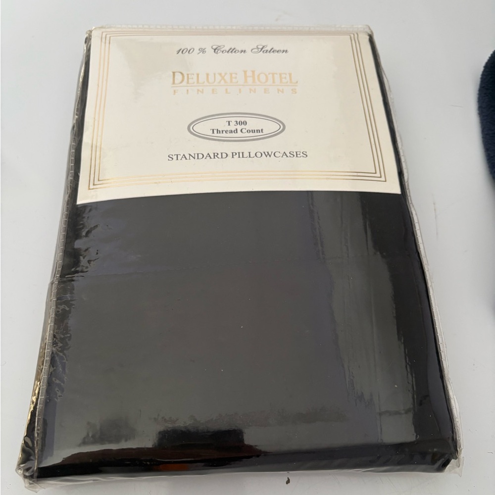 New in package set of 2 Deluxe Hotel Black Pillowcases